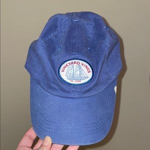 Vineyard Vines logo baseball cap